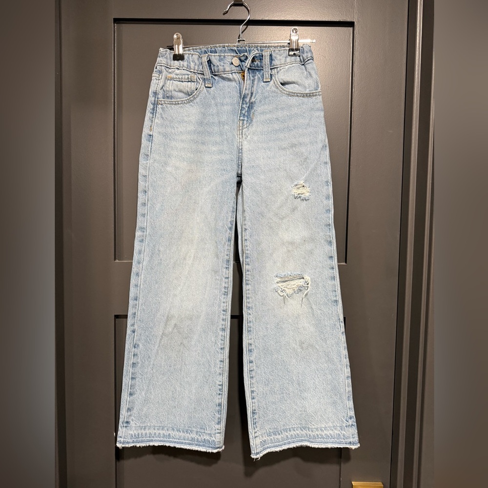 Light Wash Wide Leg Distressed Jeans